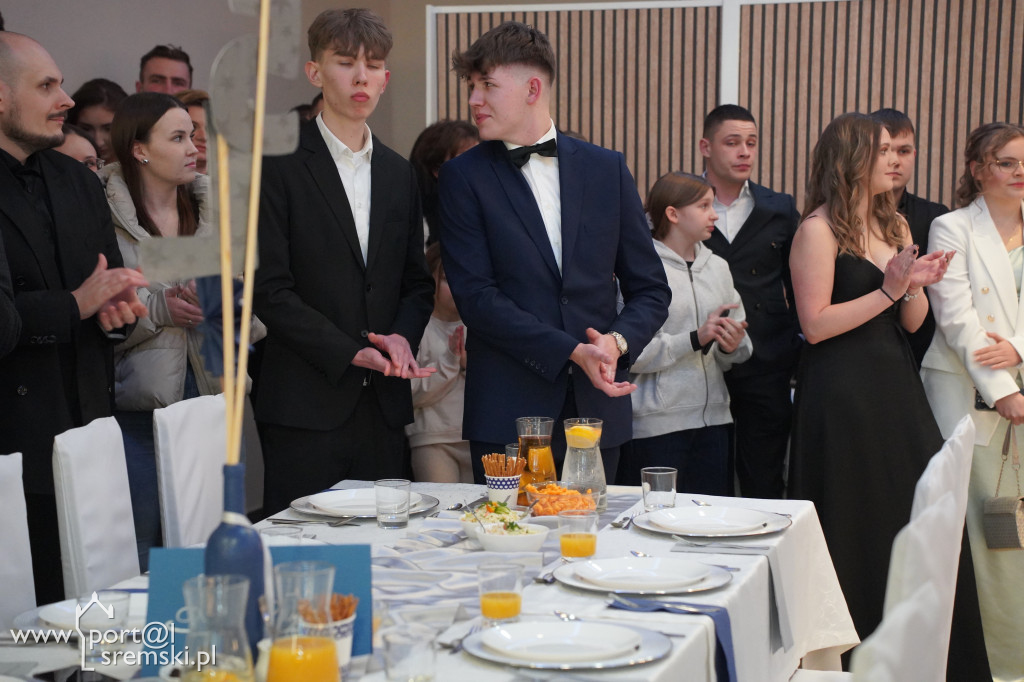 Studniówka w Ekonomiku