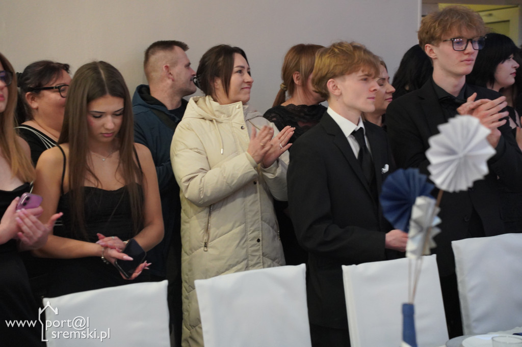 Studniówka w Ekonomiku