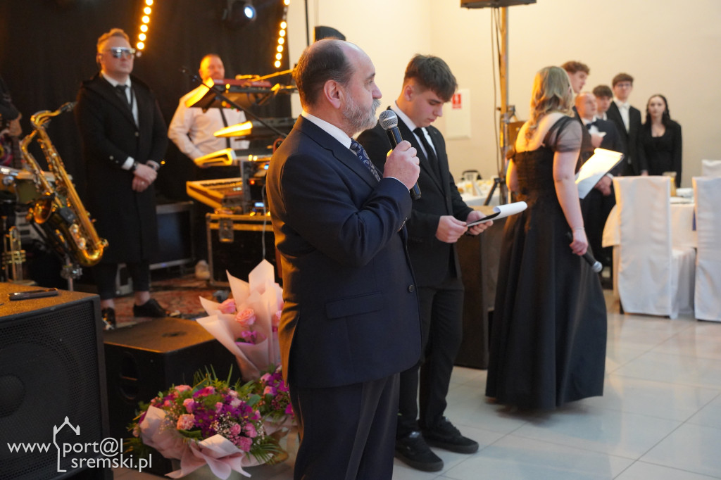 Studniówka w Ekonomiku