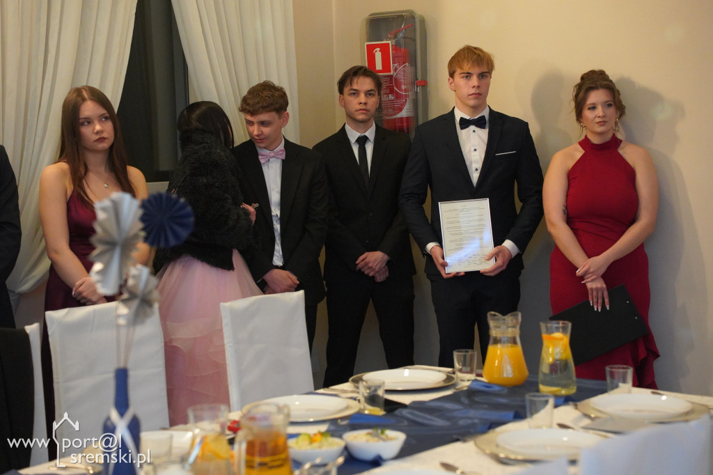 Studniówka w Ekonomiku