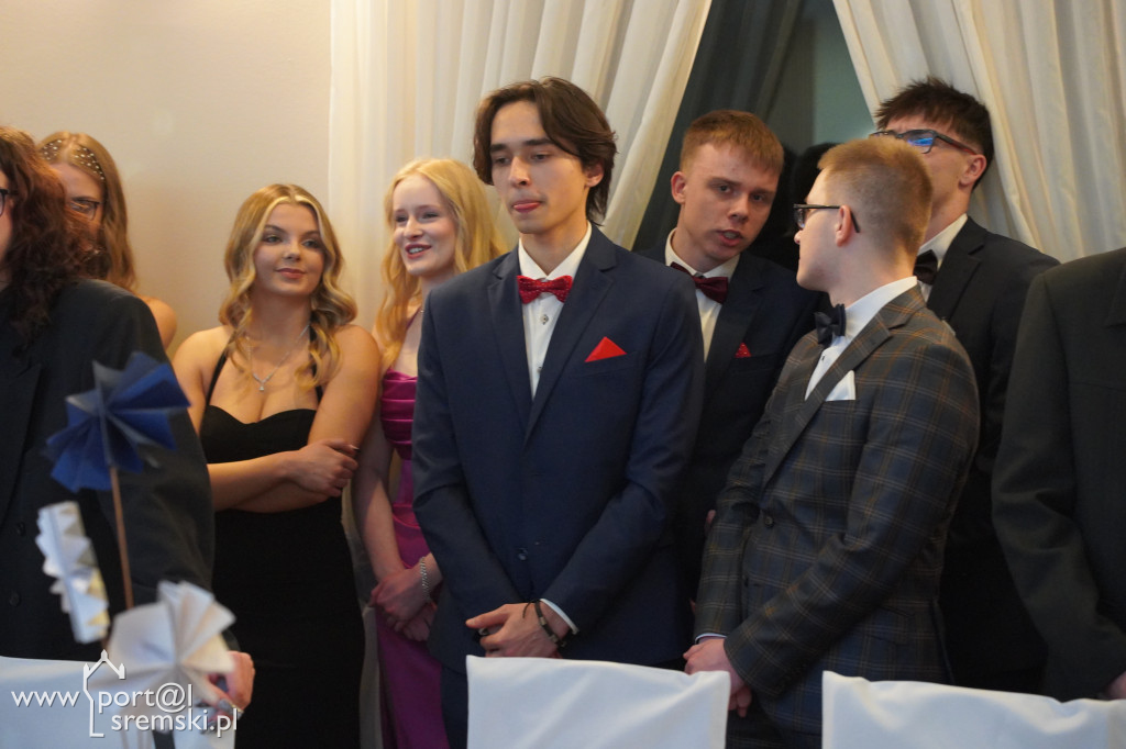 Studniówka w Ekonomiku