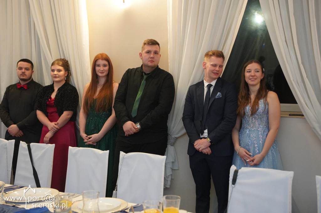 Studniówka w Ekonomiku