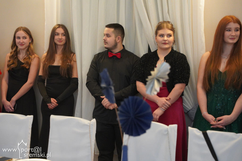 Studniówka w Ekonomiku