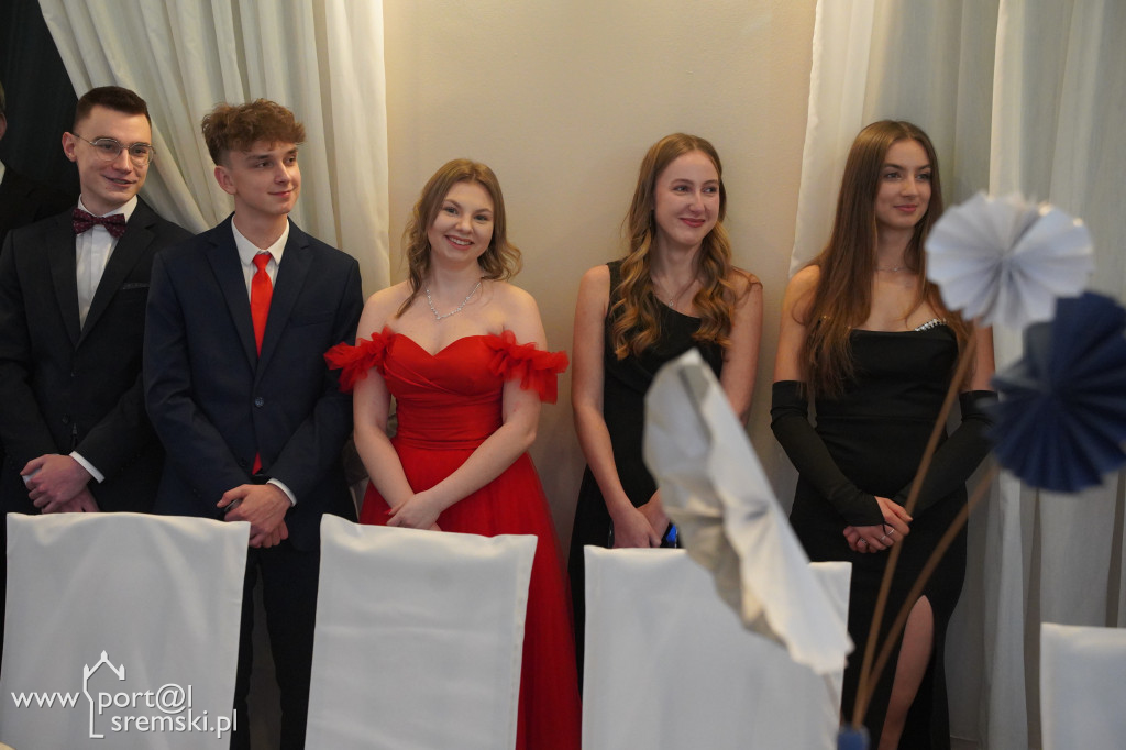 Studniówka w Ekonomiku