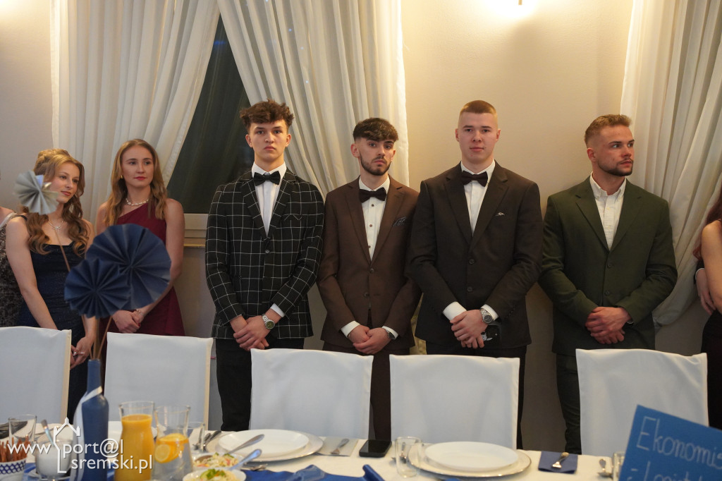 Studniówka w Ekonomiku