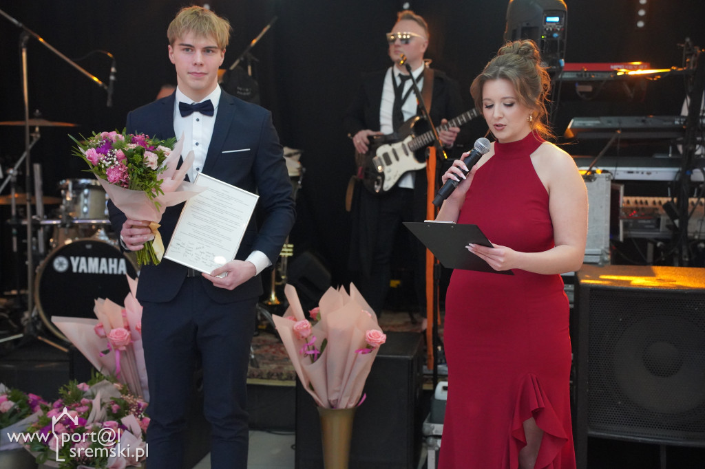 Studniówka w Ekonomiku