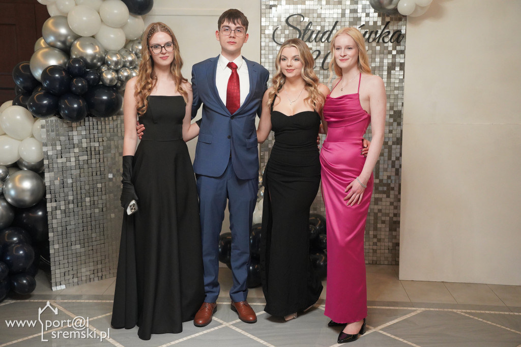 Studniówka w Ekonomiku