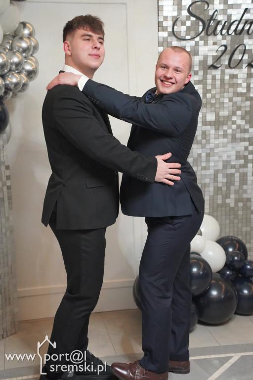 Studniówka w Ekonomiku