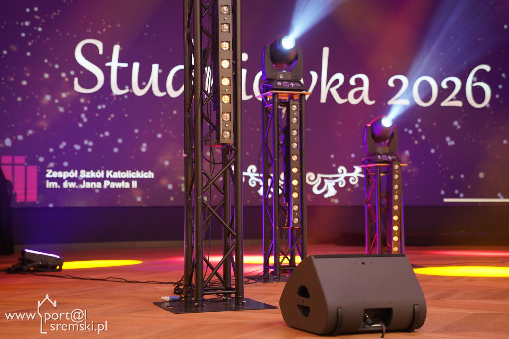 Studniówka w Zespole Szkół Katolickich im. św. Jana Pawła II w Śremie