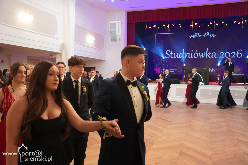 Studniówka w Zespole Szkół Katolickich im. św. Jana Pawła II w Śremie
