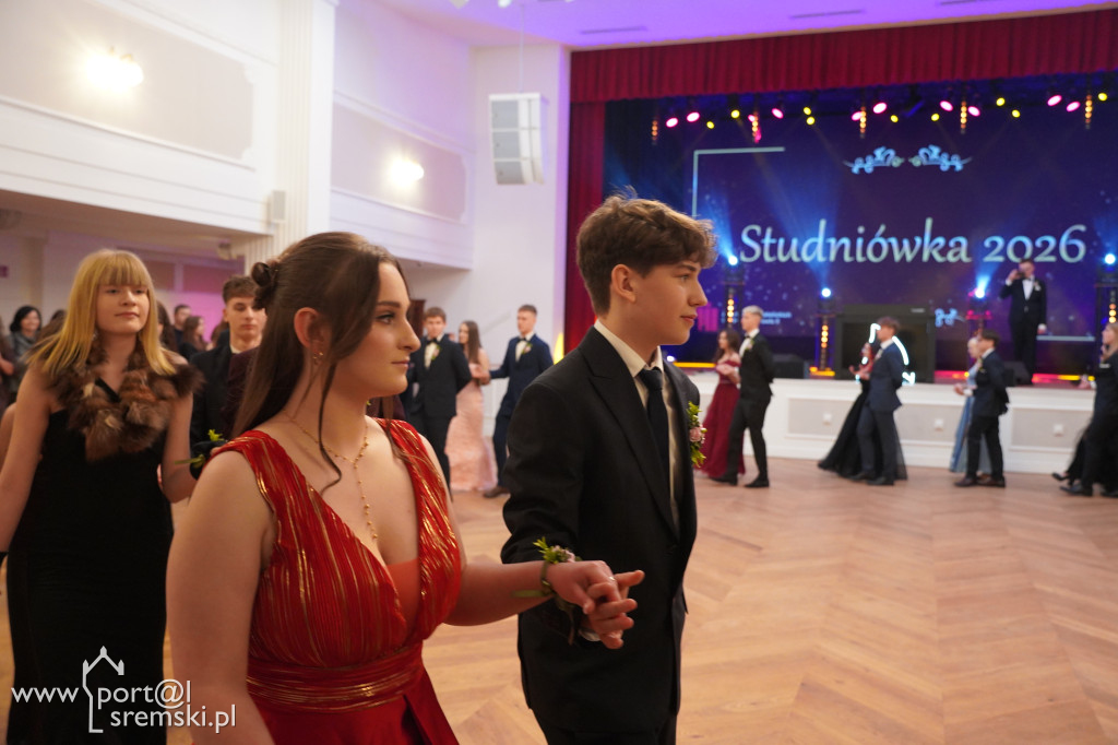 Studniówka w Zespole Szkół Katolickich im. św. Jana Pawła II w Śremie