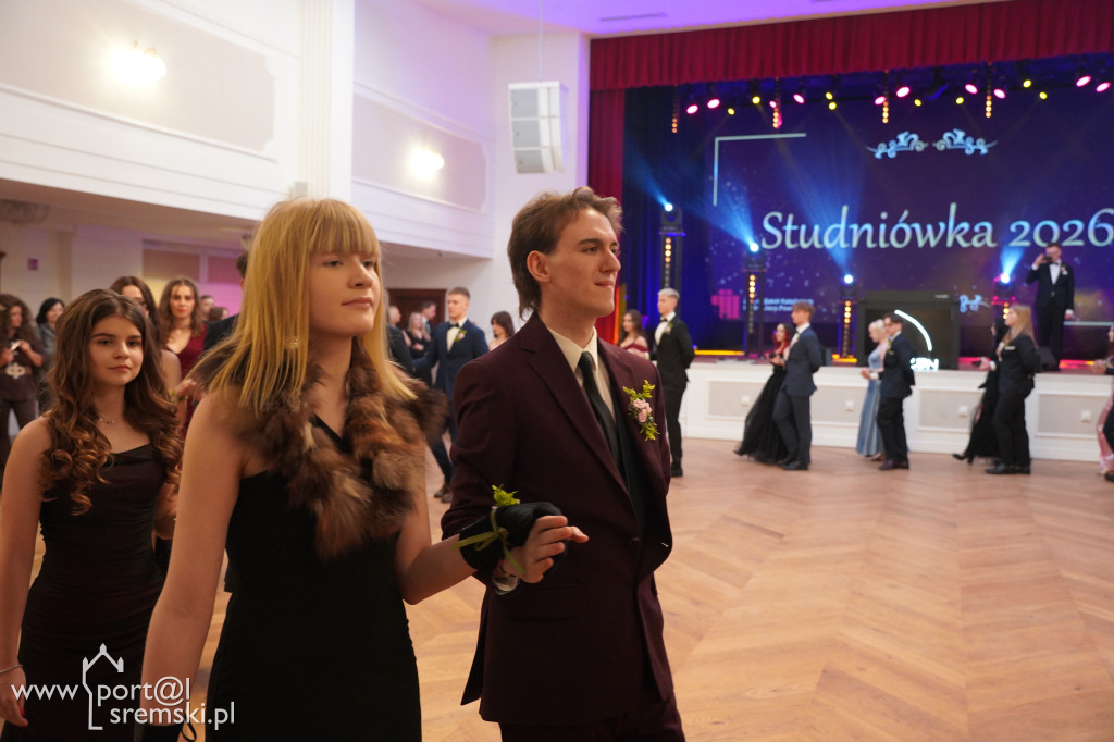 Studniówka w Zespole Szkół Katolickich im. św. Jana Pawła II w Śremie