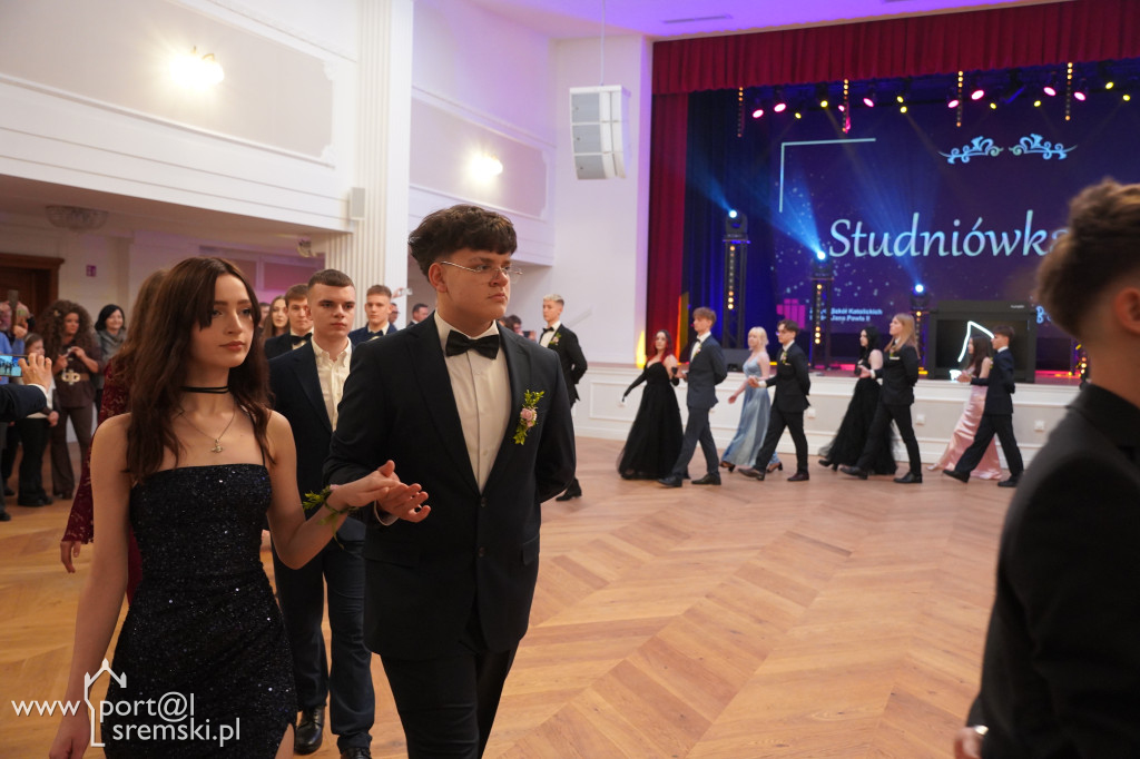 Studniówka w Zespole Szkół Katolickich im. św. Jana Pawła II w Śremie