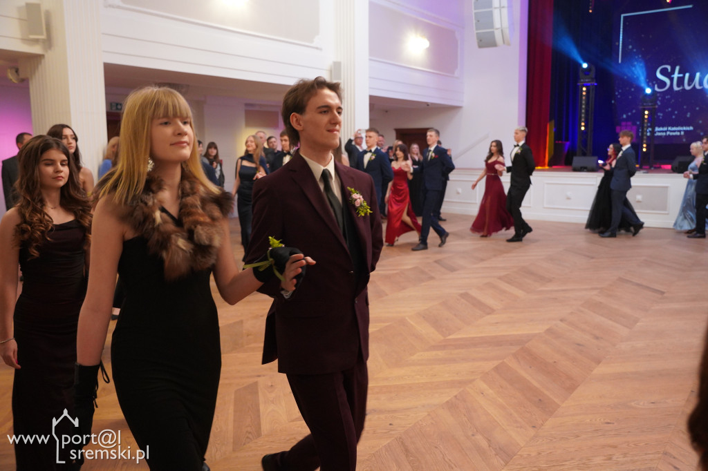 Studniówka w Zespole Szkół Katolickich im. św. Jana Pawła II w Śremie