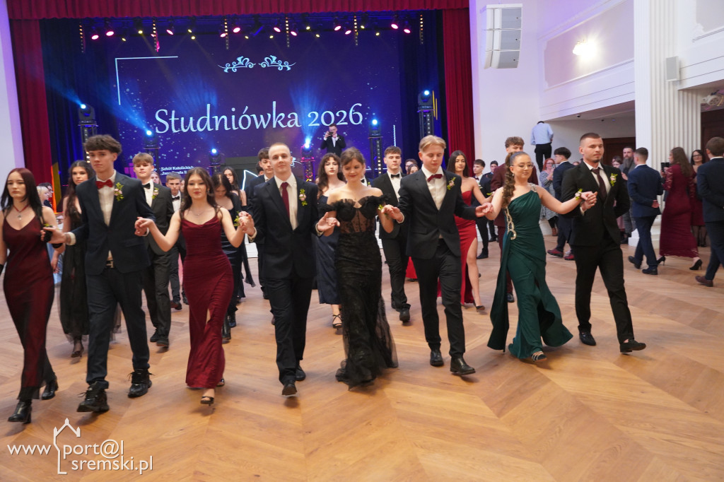 Studniówka w Zespole Szkół Katolickich im. św. Jana Pawła II w Śremie