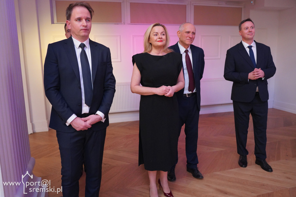 Studniówka w Zespole Szkół Katolickich im. św. Jana Pawła II w Śremie