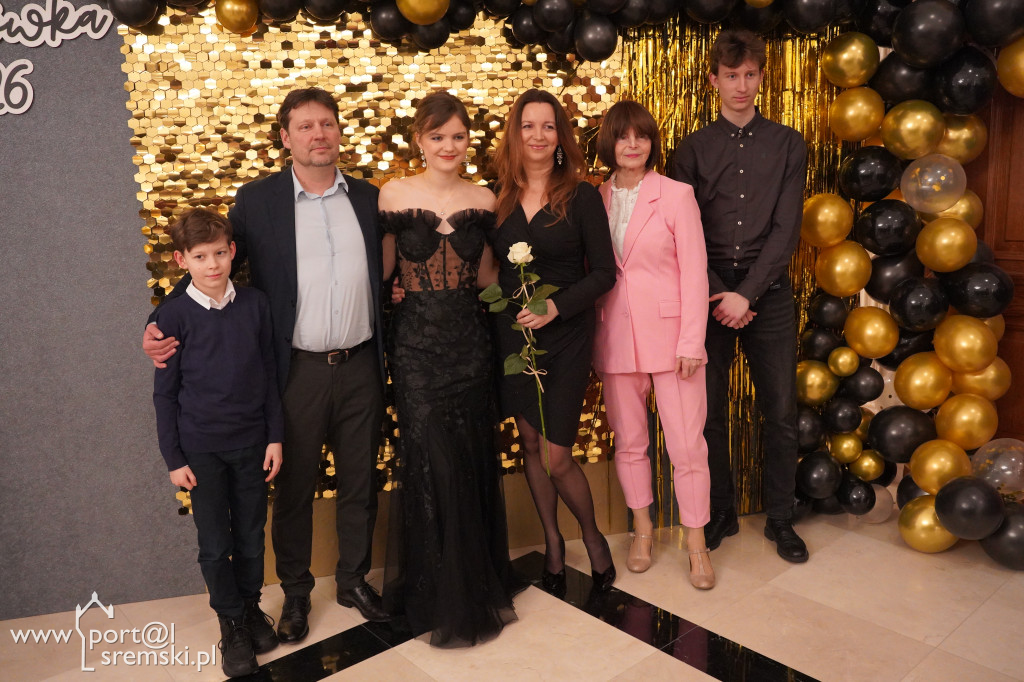 Studniówka w Zespole Szkół Katolickich im. św. Jana Pawła II w Śremie