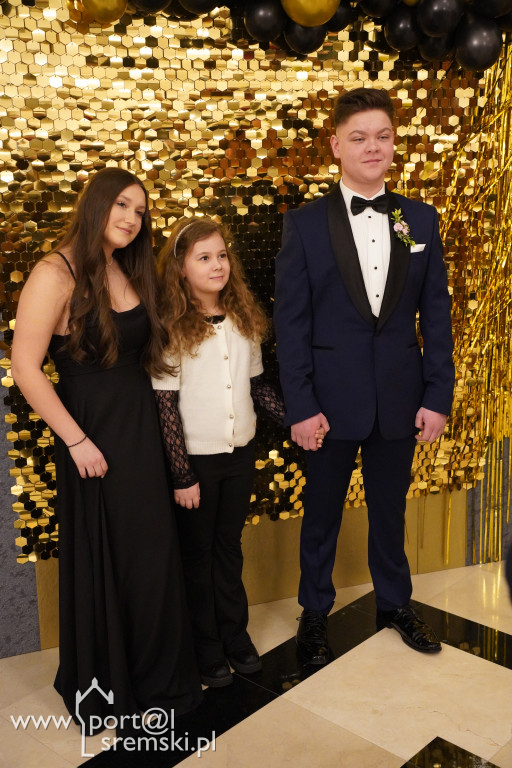 Studniówka w Zespole Szkół Katolickich im. św. Jana Pawła II w Śremie