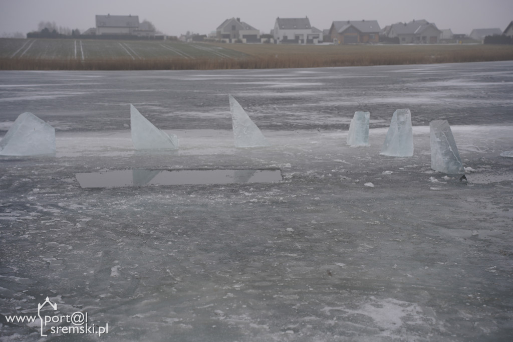 Ćwiczenia na lodzie