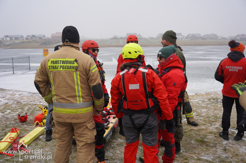 Ćwiczenia na lodzie