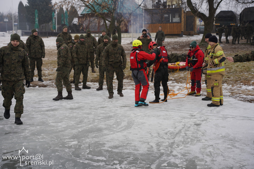 Ćwiczenia na lodzie