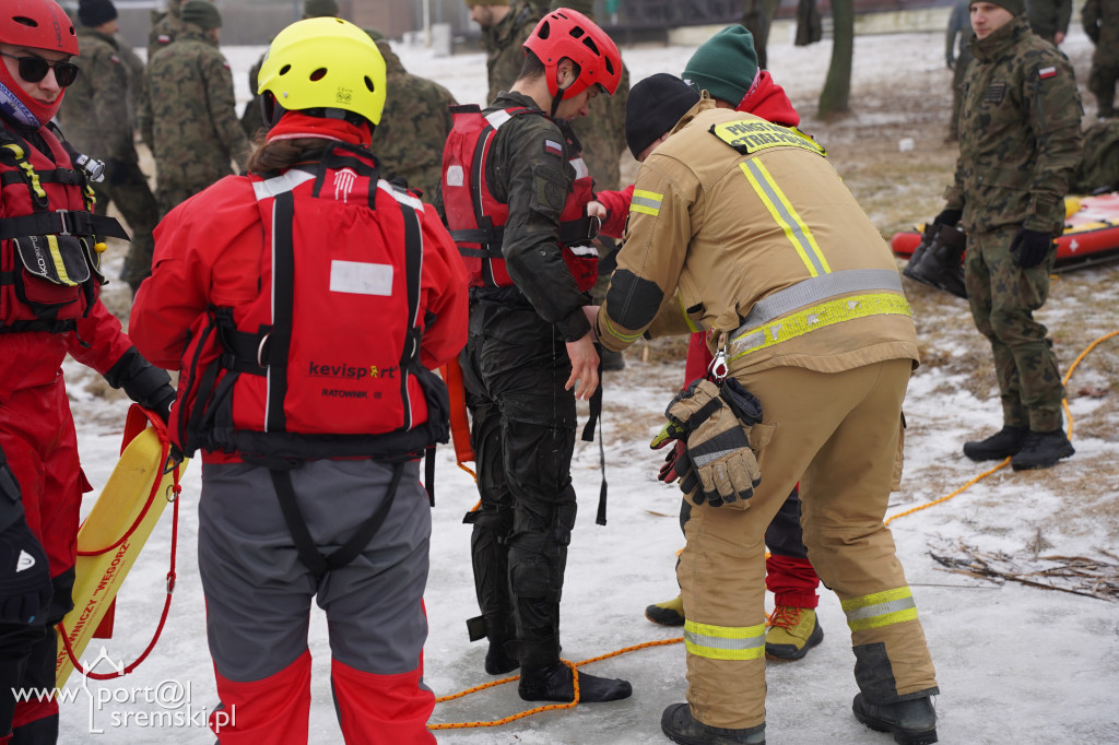 Ćwiczenia na lodzie