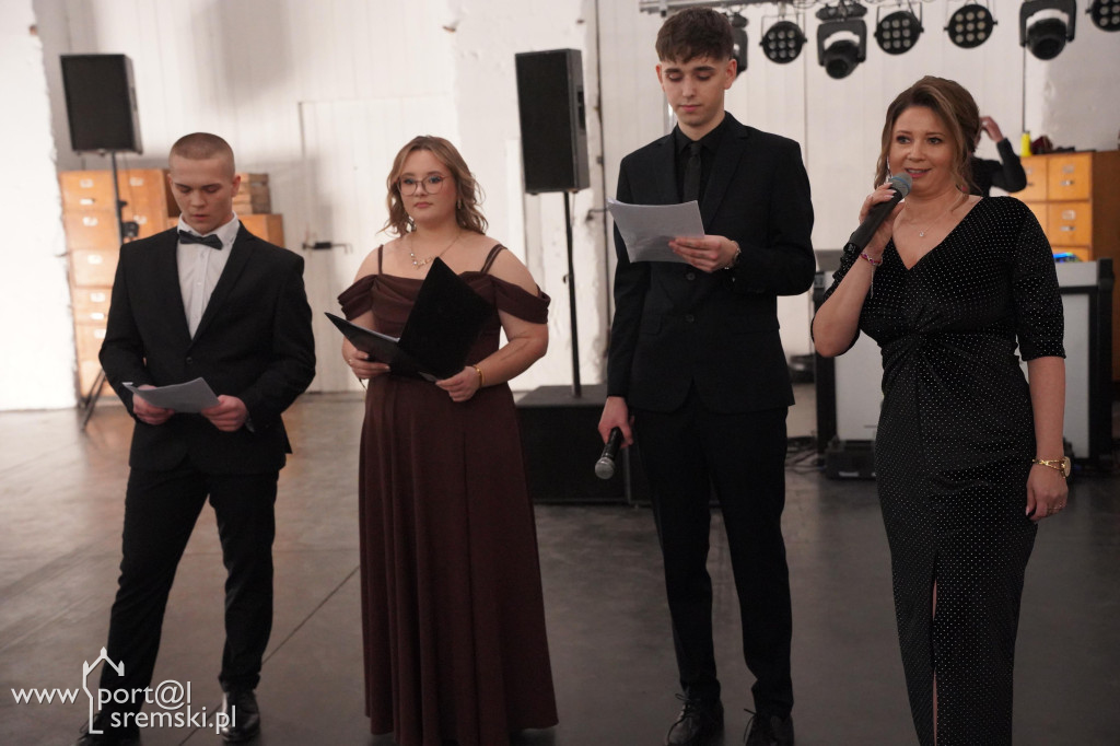 Studniówka w Zespole Szkół Technicznych