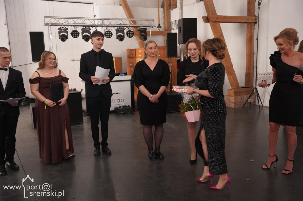 Studniówka w Zespole Szkół Technicznych