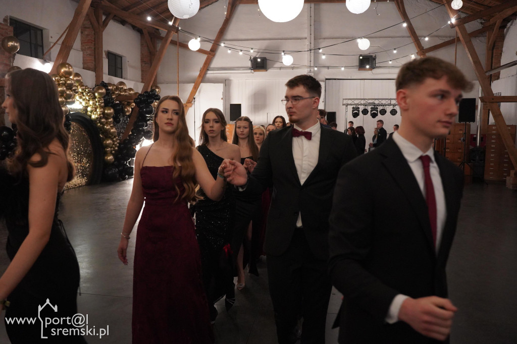 Studniówka w Zespole Szkół Technicznych