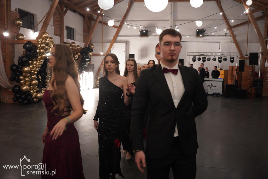 Studniówka w Zespole Szkół Technicznych