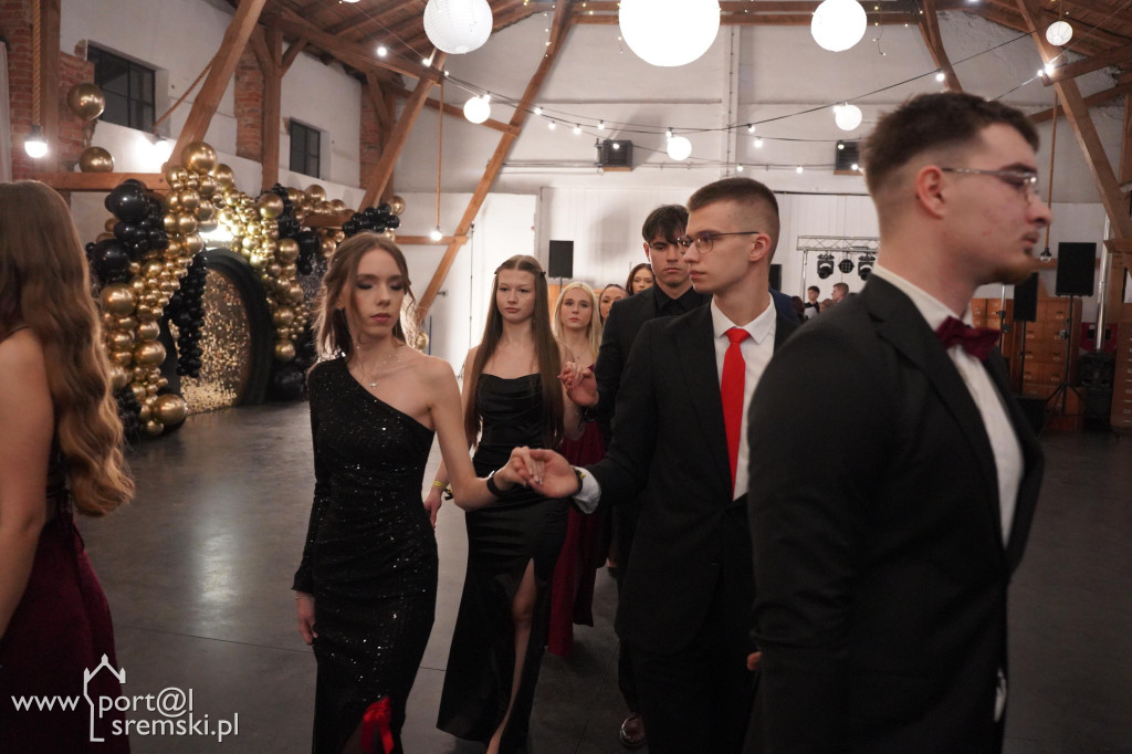 Studniówka w Zespole Szkół Technicznych