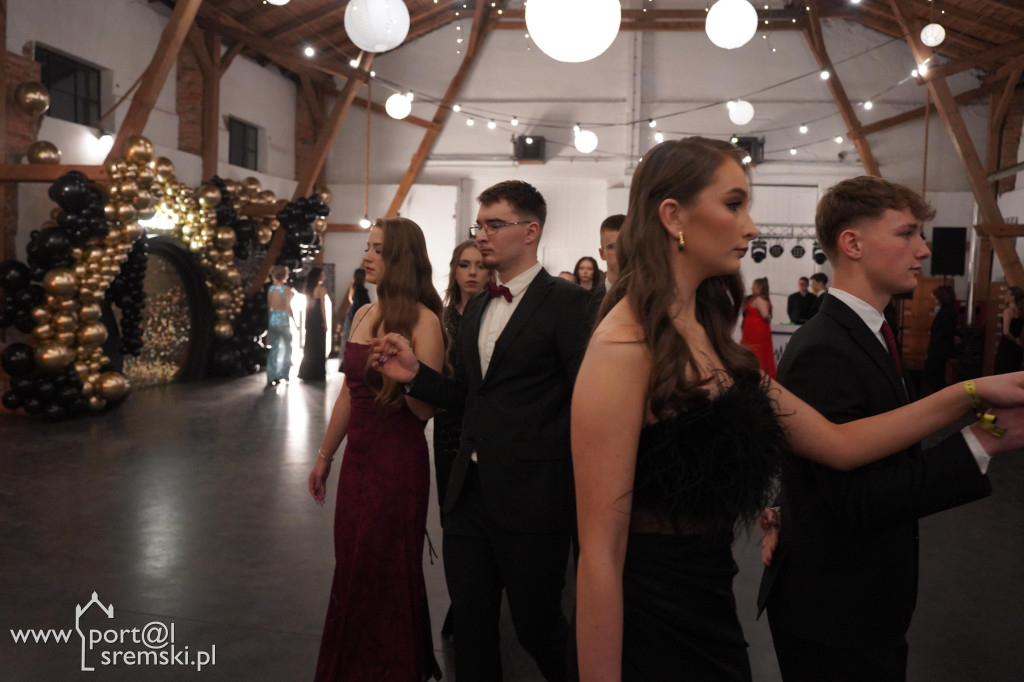 Studniówka w Zespole Szkół Technicznych