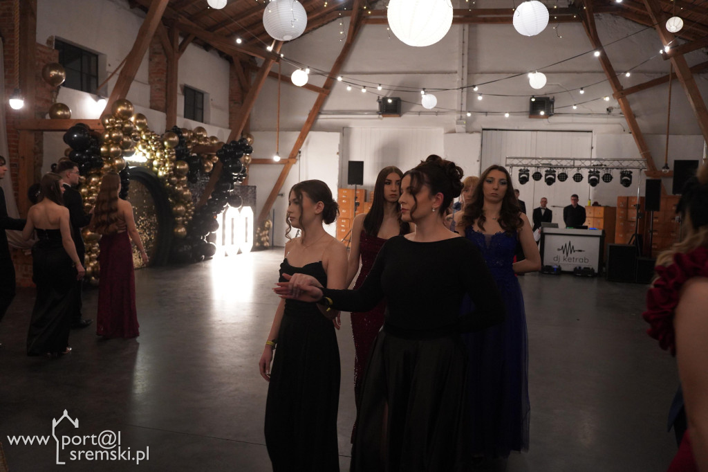 Studniówka w Zespole Szkół Technicznych