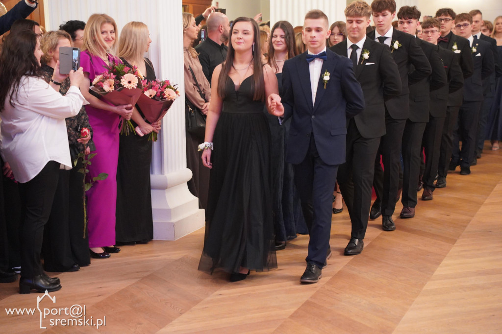 Studniówka w Liceum Ogólnokształcącym