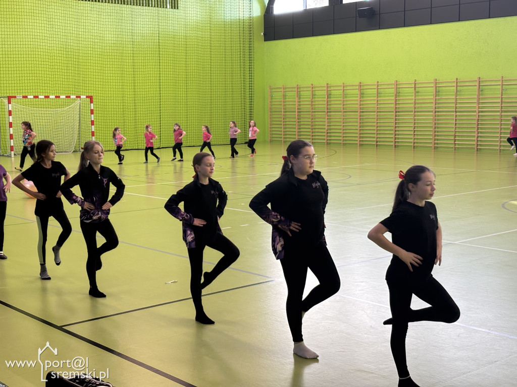 Roztańczony Dzień Kobiet w Książu Wielkopolskim