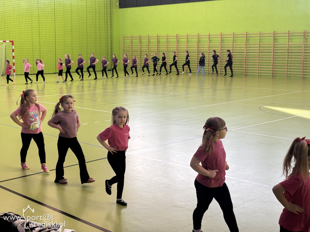 Roztańczony Dzień Kobiet w Książu Wielkopolskim