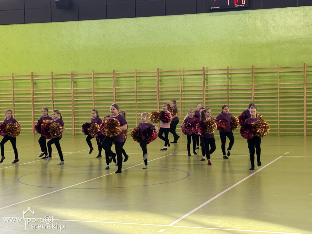 Roztańczony Dzień Kobiet w Książu Wielkopolskim