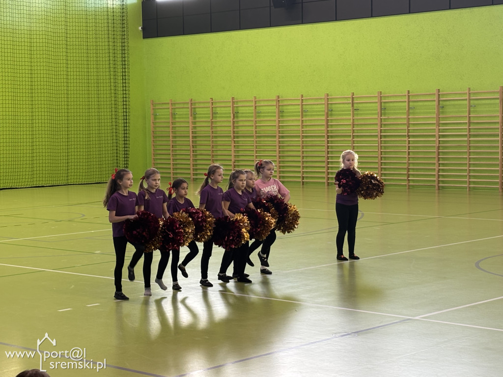 Roztańczony Dzień Kobiet w Książu Wielkopolskim