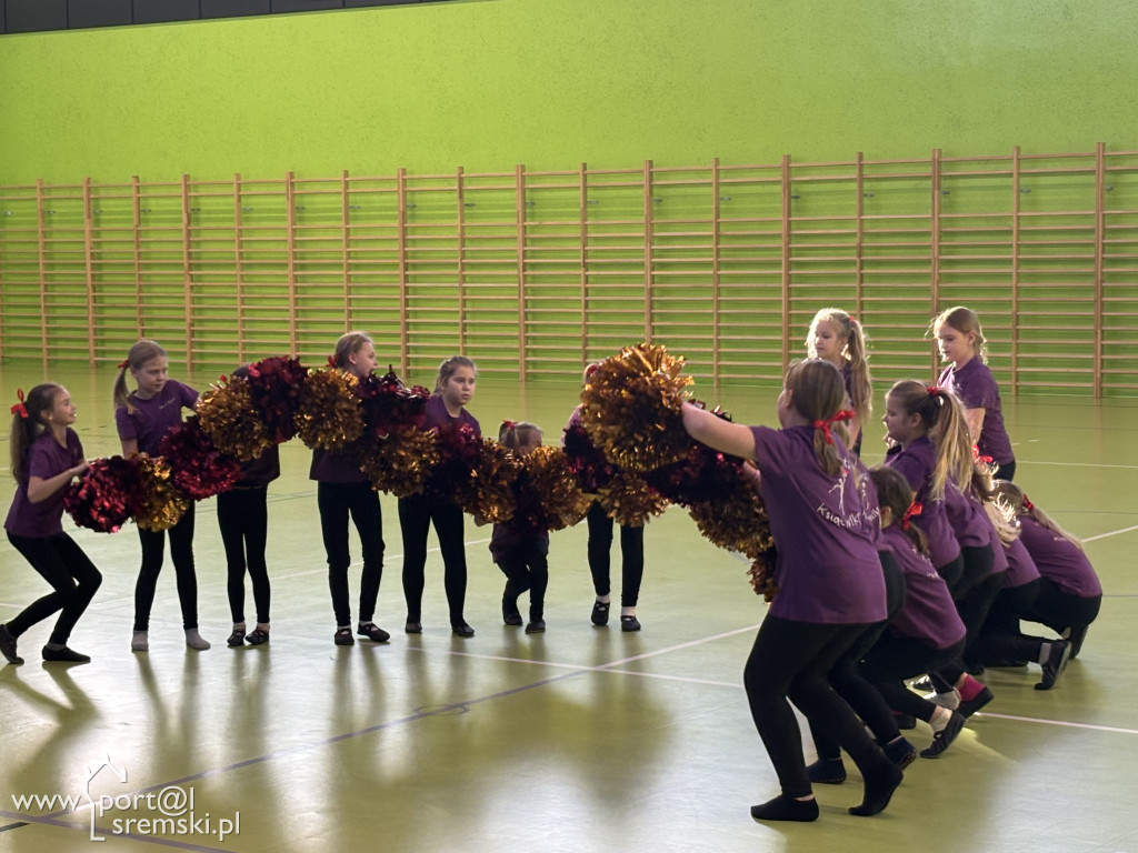 Roztańczony Dzień Kobiet w Książu Wielkopolskim