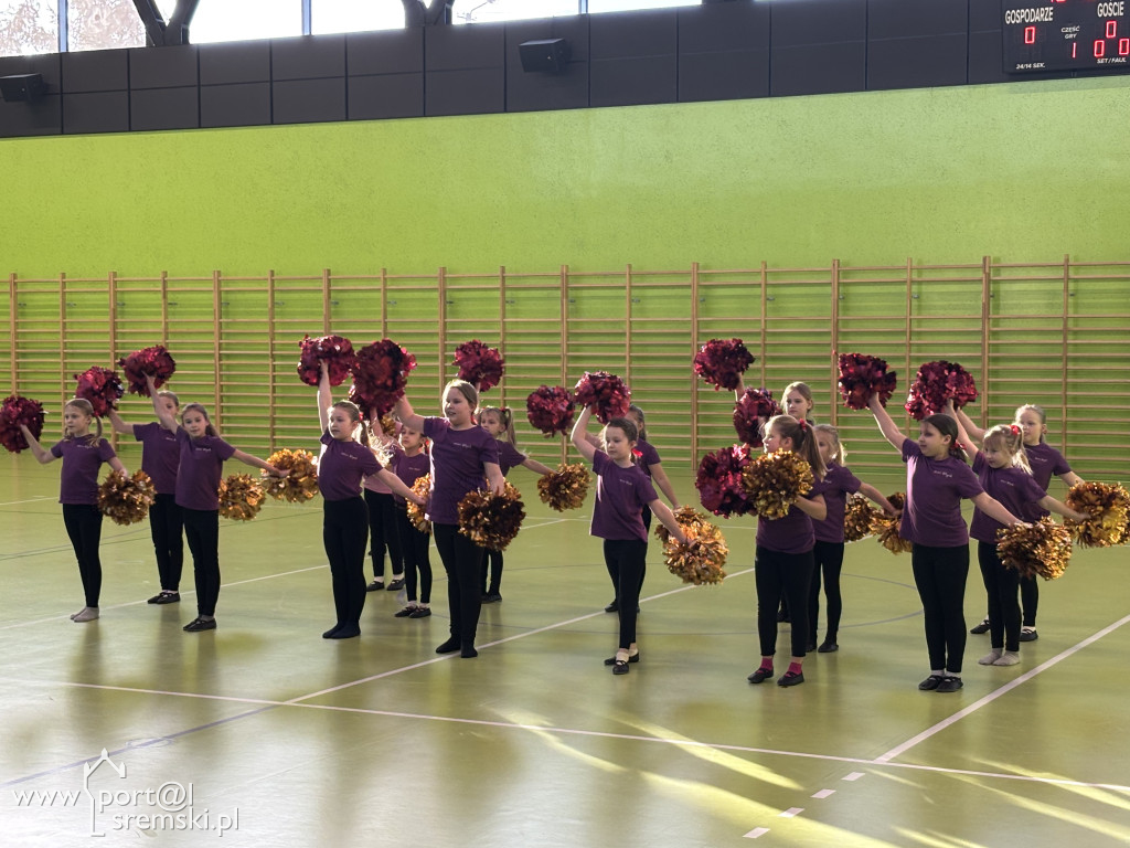 Roztańczony Dzień Kobiet w Książu Wielkopolskim