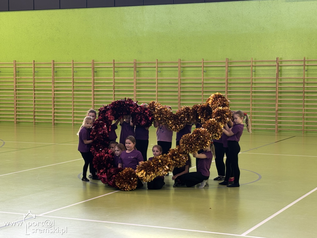 Roztańczony Dzień Kobiet w Książu Wielkopolskim