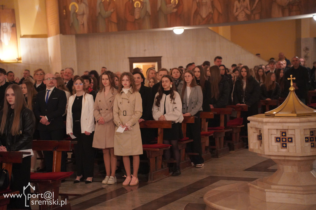 Bierzmowanie w parafii pw. NSJ w Śremie