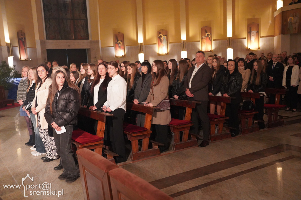 Bierzmowanie w parafii pw. NSJ w Śremie