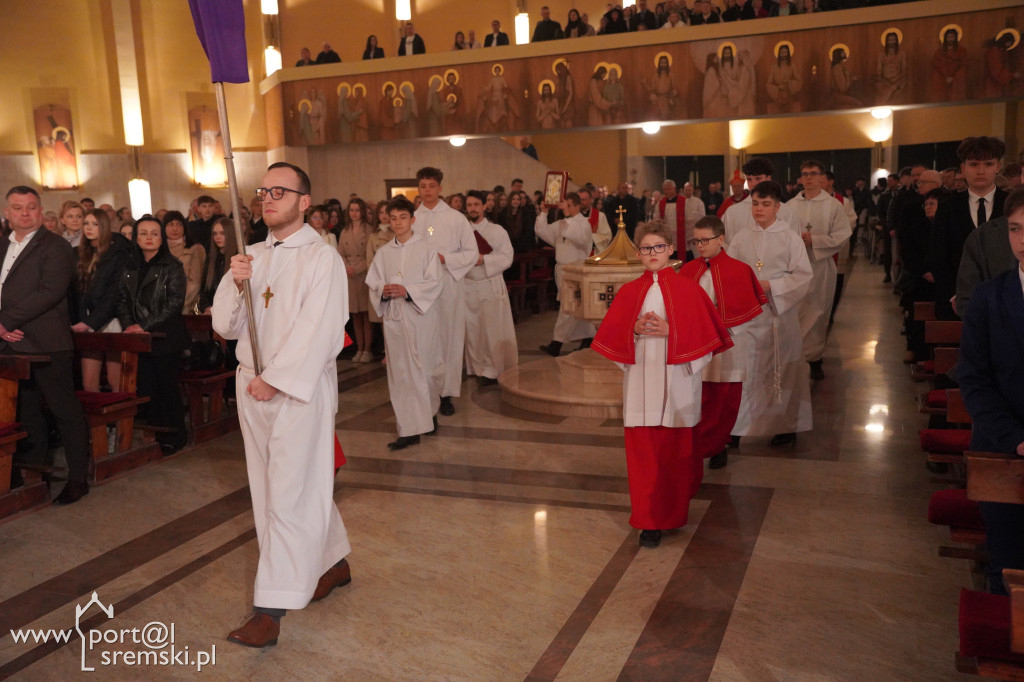Bierzmowanie w parafii pw. NSJ w Śremie