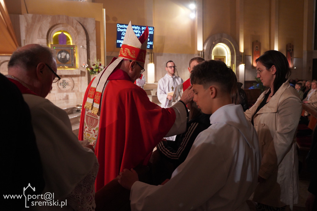 Bierzmowanie w parafii pw. NSJ w Śremie