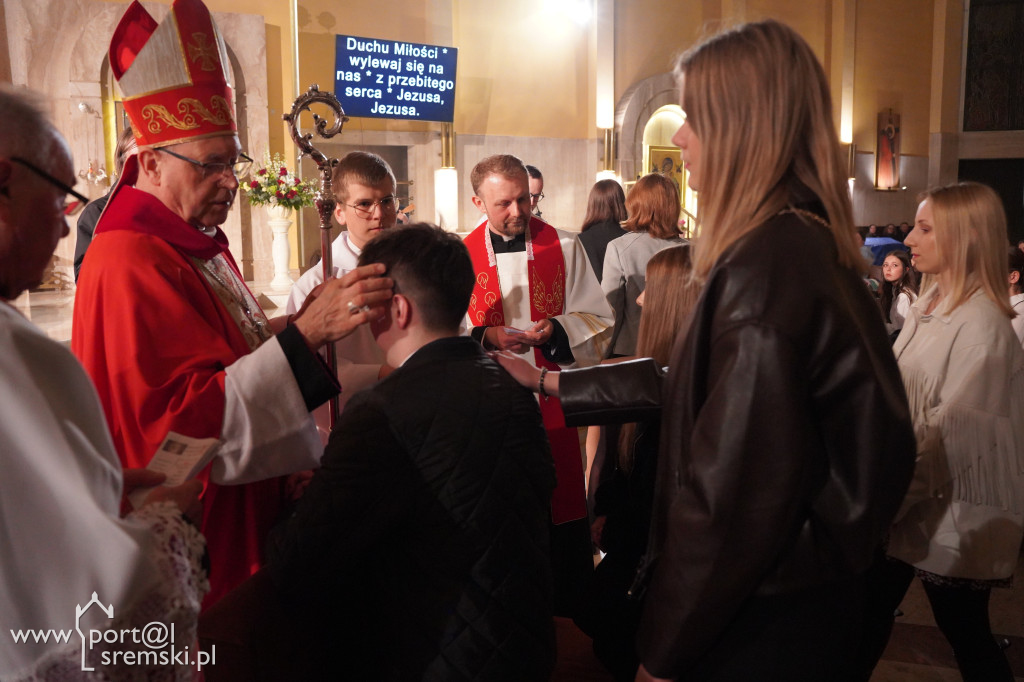 Bierzmowanie w parafii pw. NSJ w Śremie