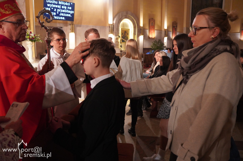 Bierzmowanie w parafii pw. NSJ w Śremie