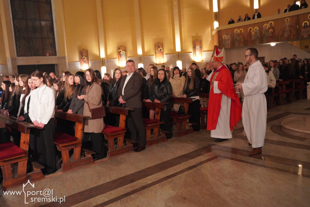 Bierzmowanie w parafii pw. NSJ w Śremie