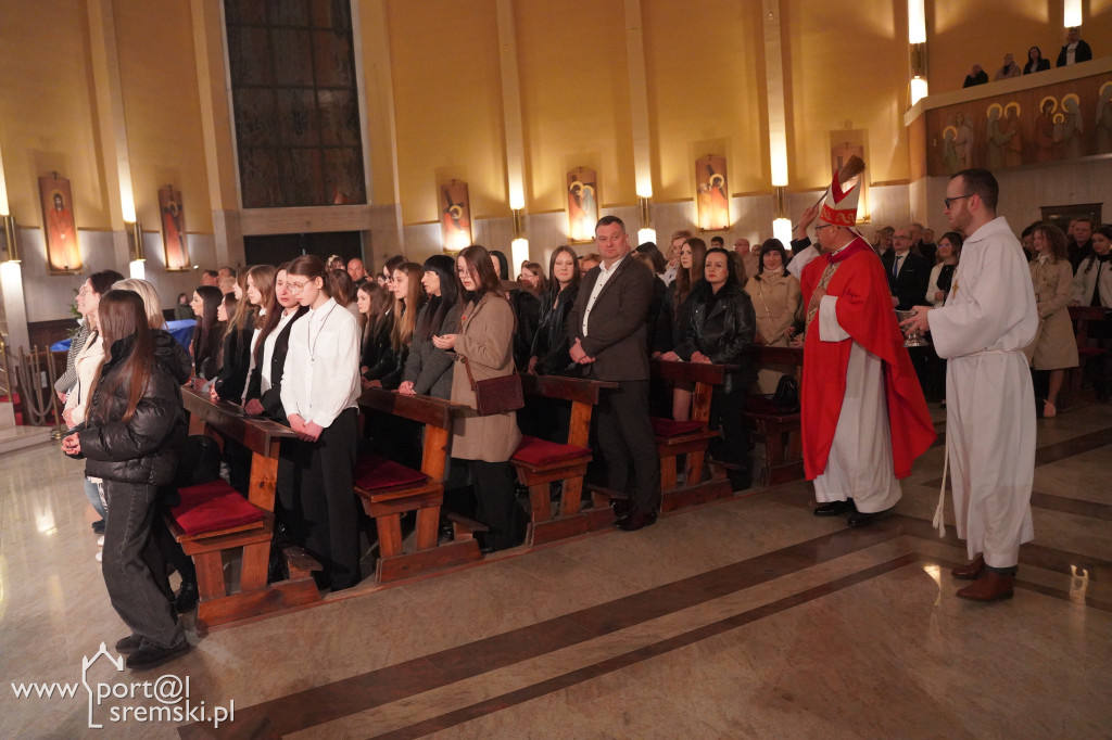 Bierzmowanie w parafii pw. NSJ w Śremie