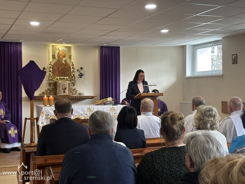 Wizyta ks. Abp Zbigniewa Zielińskiego w Szpitalu w Śremie